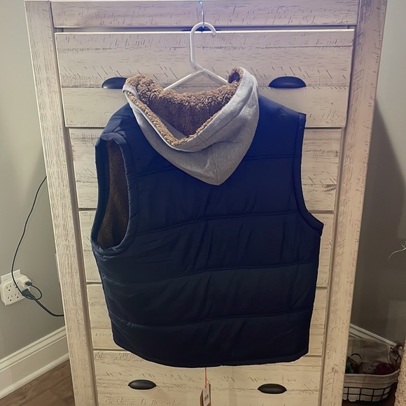 Lined Navy Vest - Picture 3 of 8